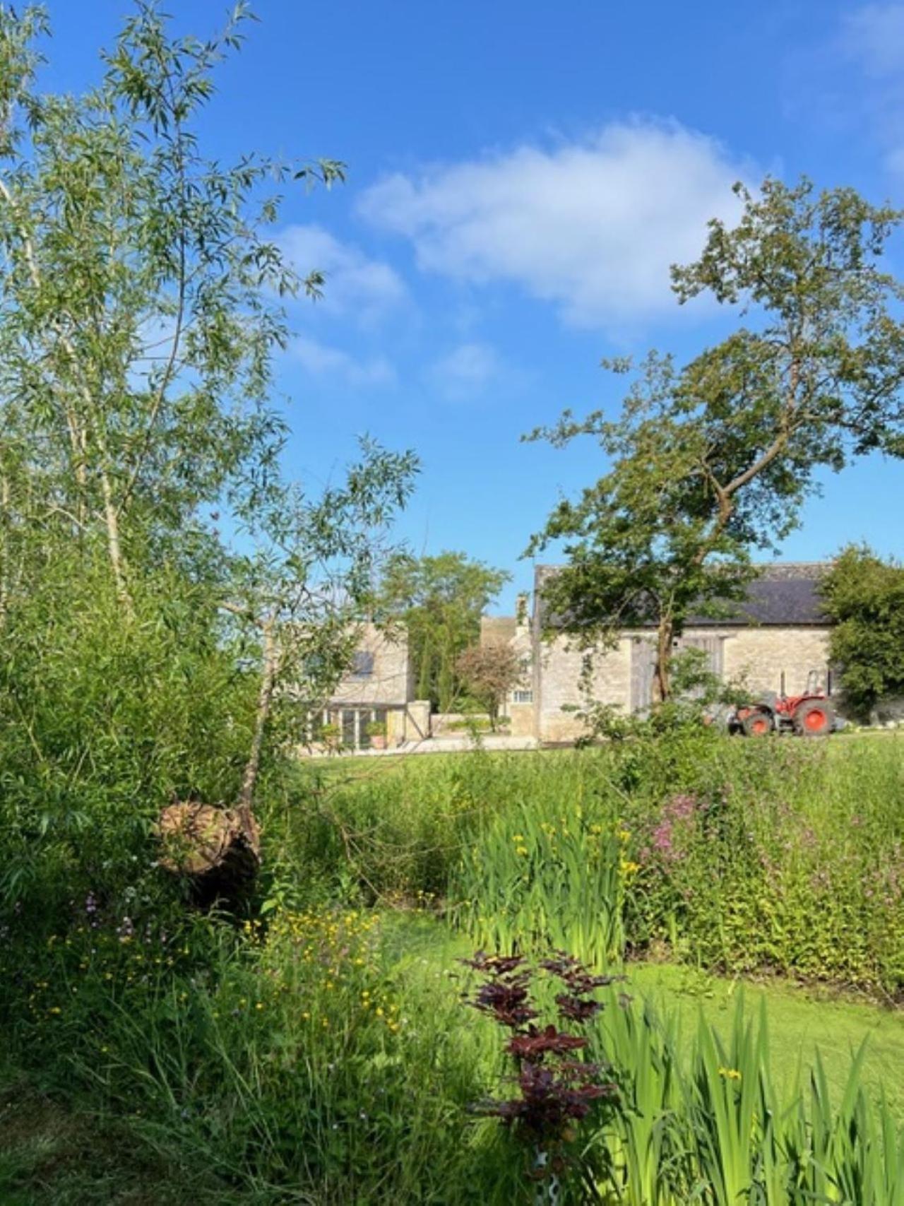 Idyllic Secluded Hideaway With Countryside Views On The Edge Of The Cotswolds Villa Hailey ภายนอก รูปภาพ