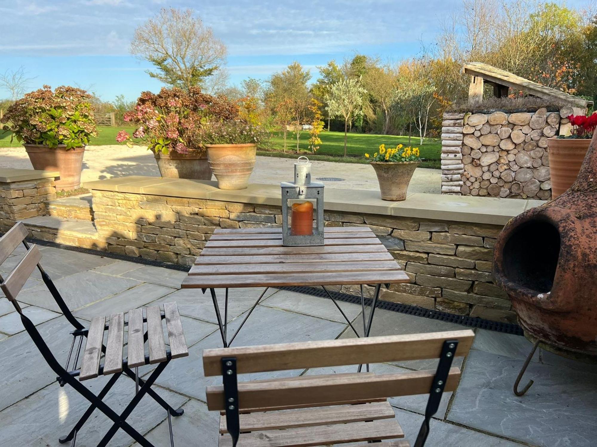 Idyllic Secluded Hideaway With Countryside Views On The Edge Of The Cotswolds Villa Hailey ภายนอก รูปภาพ
